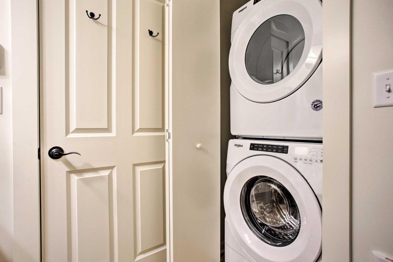 Newly Remodeled Apartment On Main Street In Saluda Εξωτερικό φωτογραφία