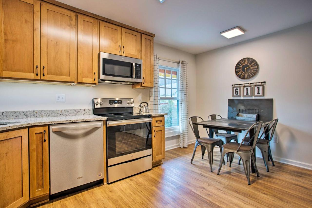 Newly Remodeled Apartment On Main Street In Saluda Εξωτερικό φωτογραφία