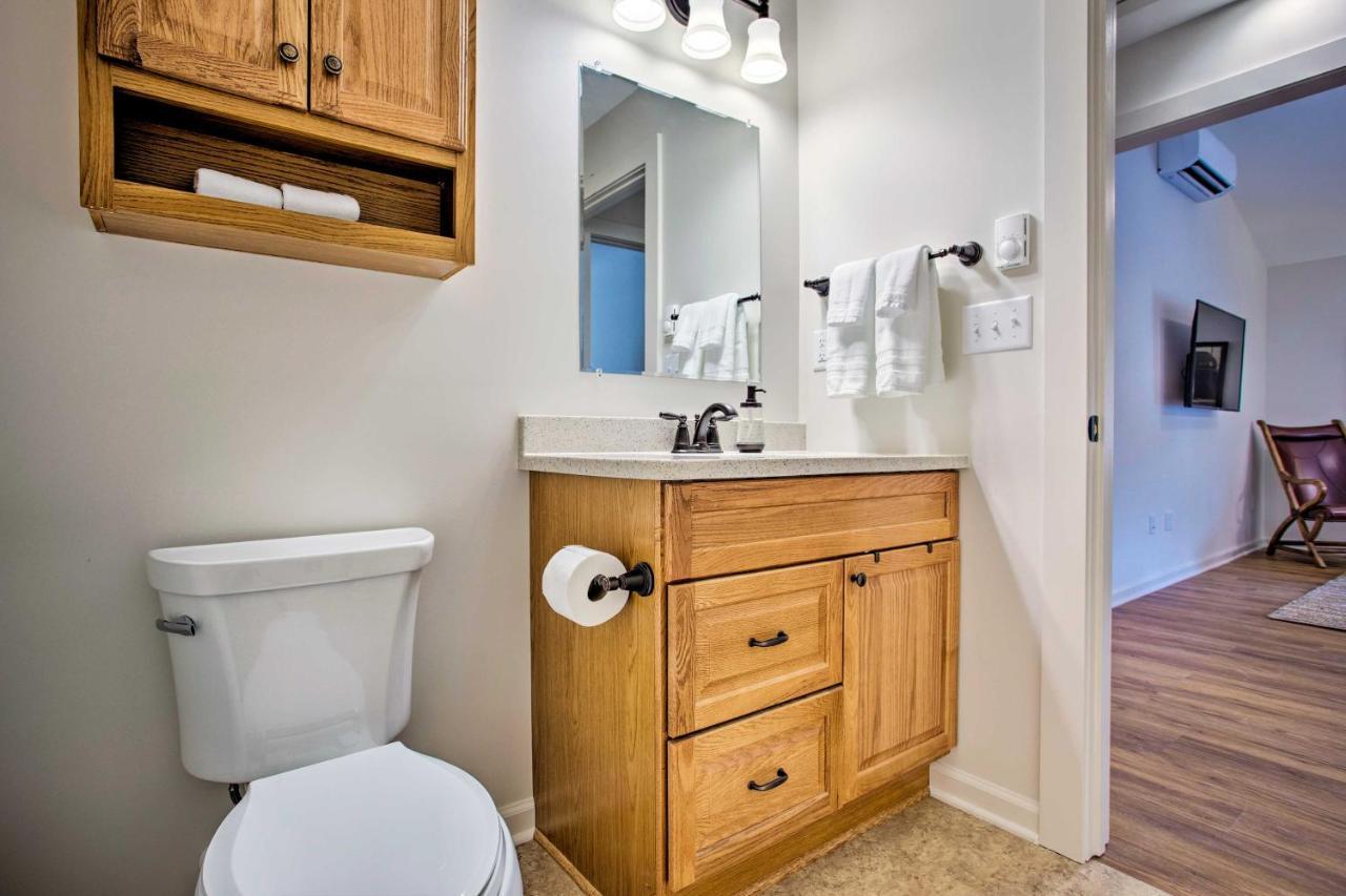 Newly Remodeled Apartment On Main Street In Saluda Εξωτερικό φωτογραφία